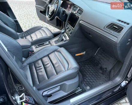 Черный Фольксваген e-Golf, объемом двигателя 0 л и пробегом 145 тыс. км за 14900 $, фото 54 на Automoto.ua