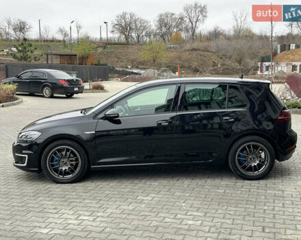 Черный Фольксваген e-Golf, объемом двигателя 0 л и пробегом 110 тыс. км за 14400 $, фото 3 на Automoto.ua