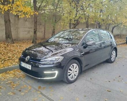 Черный Фольксваген e-Golf, объемом двигателя 0 л и пробегом 74 тыс. км за 14300 $, фото 7 на Automoto.ua
