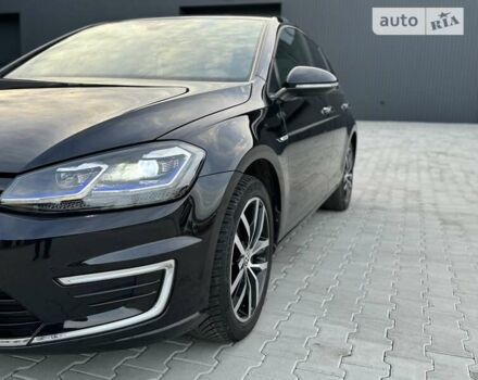 Чорний Фольксваген e-Golf, об'ємом двигуна 0 л та пробігом 85 тис. км за 15999 $, фото 28 на Automoto.ua