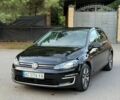 Черный Фольксваген e-Golf, объемом двигателя 0 л и пробегом 125 тыс. км за 12600 $, фото 1 на Automoto.ua