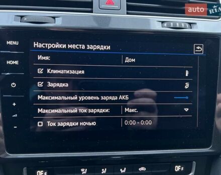 Черный Фольксваген e-Golf, объемом двигателя 0 л и пробегом 47 тыс. км за 16900 $, фото 18 на Automoto.ua
