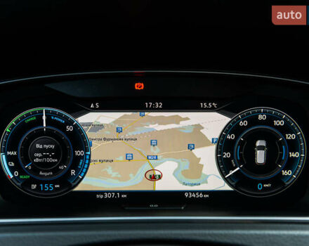 Черный Фольксваген e-Golf, объемом двигателя 0 л и пробегом 93 тыс. км за 15500 $, фото 37 на Automoto.ua