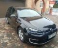 Черный Фольксваген e-Golf, объемом двигателя 0 л и пробегом 86 тыс. км за 16200 $, фото 1 на Automoto.ua