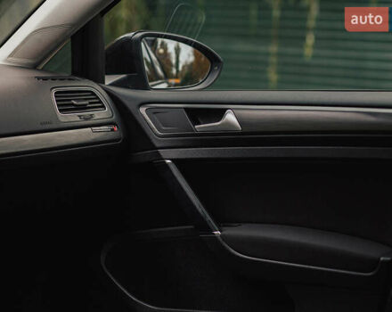 Чорний Фольксваген e-Golf, об'ємом двигуна 0 л та пробігом 110 тис. км за 12500 $, фото 22 на Automoto.ua