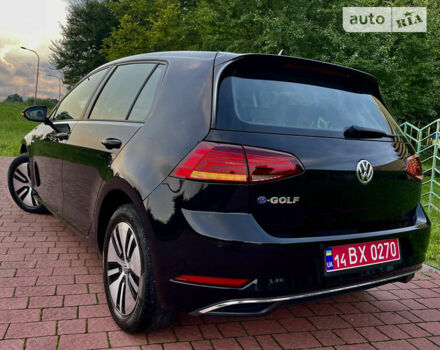 Черный Фольксваген e-Golf, объемом двигателя 0 л и пробегом 58 тыс. км за 16999 $, фото 17 на Automoto.ua