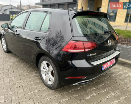 Черный Фольксваген e-Golf, объемом двигателя 0 л и пробегом 110 тыс. км за 12200 $, фото 8 на Automoto.ua