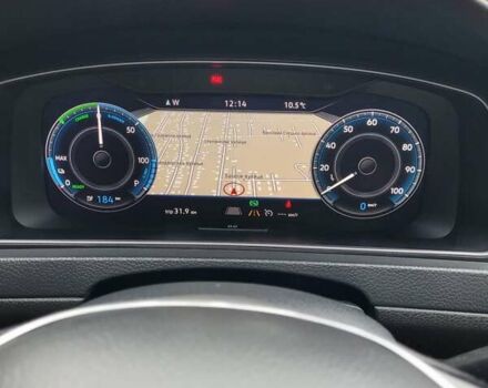 Черный Фольксваген e-Golf, объемом двигателя 0 л и пробегом 25 тыс. км за 16300 $, фото 23 на Automoto.ua