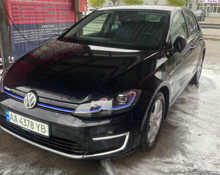 Черный Фольксваген e-Golf, объемом двигателя 0 л и пробегом 242 тыс. км за 12500 $, фото 14 на Automoto.ua