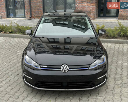 Черный Фольксваген e-Golf, объемом двигателя 0 л и пробегом 110 тыс. км за 14400 $, фото 11 на Automoto.ua