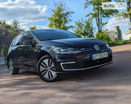 Черный Фольксваген e-Golf, объемом двигателя 0 л и пробегом 79 тыс. км за 15300 $, фото 11 на Automoto.ua