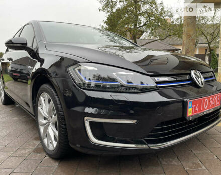 Черный Фольксваген e-Golf, объемом двигателя 0 л и пробегом 67 тыс. км за 15200 $, фото 12 на Automoto.ua