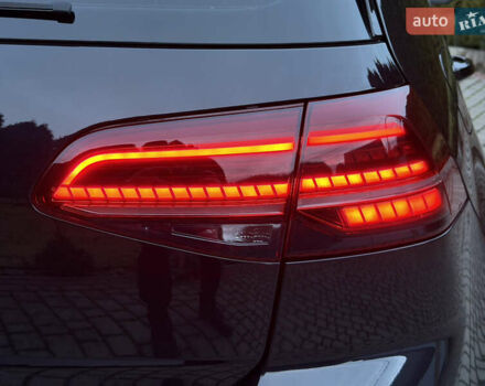 Черный Фольксваген e-Golf, объемом двигателя 0 л и пробегом 145 тыс. км за 14900 $, фото 37 на Automoto.ua