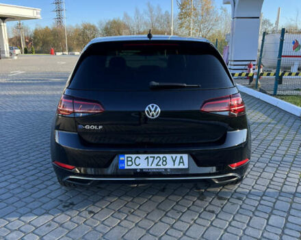 Черный Фольксваген e-Golf, объемом двигателя 0 л и пробегом 103 тыс. км за 14300 $, фото 5 на Automoto.ua