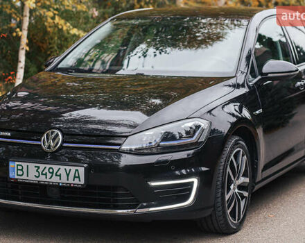 Чорний Фольксваген e-Golf, об'ємом двигуна 0 л та пробігом 110 тис. км за 12500 $, фото 35 на Automoto.ua