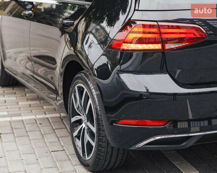 Чорний Фольксваген e-Golf, об'ємом двигуна 0 л та пробігом 110 тис. км за 12500 $, фото 5 на Automoto.ua