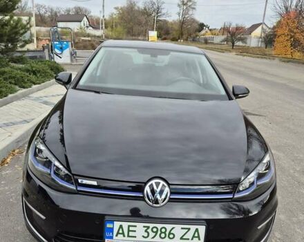 Чорний Фольксваген e-Golf, об'ємом двигуна 0 л та пробігом 121 тис. км за 13900 $, фото 5 на Automoto.ua