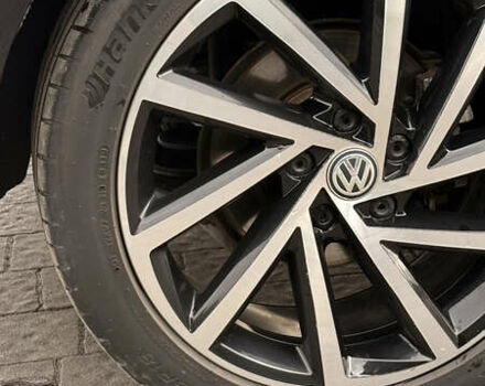 Чорний Фольксваген e-Golf, об'ємом двигуна 0 л та пробігом 105 тис. км за 12999 $, фото 18 на Automoto.ua