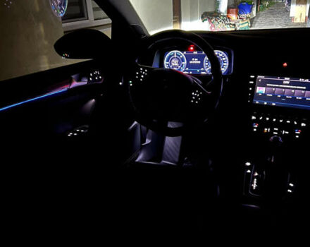 Черный Фольксваген e-Golf, объемом двигателя 0 л и пробегом 103 тыс. км за 14300 $, фото 9 на Automoto.ua