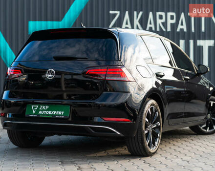 Черный Фольксваген e-Golf, объемом двигателя 0 л и пробегом 93 тыс. км за 15500 $, фото 9 на Automoto.ua