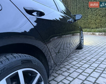 Черный Фольксваген e-Golf, объемом двигателя 0 л и пробегом 145 тыс. км за 14900 $, фото 103 на Automoto.ua