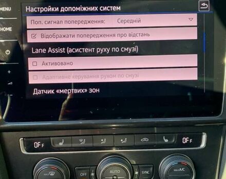 Черный Фольксваген e-Golf, объемом двигателя 0 л и пробегом 86 тыс. км за 19500 $, фото 33 на Automoto.ua