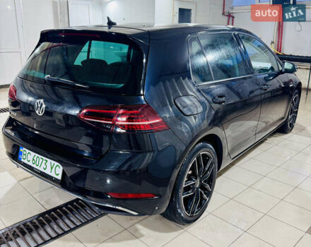 Черный Фольксваген e-Golf, объемом двигателя 0 л и пробегом 133 тыс. км за 16199 $, фото 26 на Automoto.ua