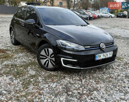 Фольксваген e-Golf 2018 в Кропивницком (Кировограде) на Automoto.ua Черный Фольксваген e-Golf, объемом двигателя 0 л и пробегом 122 тыс. км за 13700 $, фото 1 на Automoto.ua