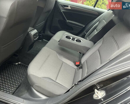 Чорний Фольксваген e-Golf, об'ємом двигуна 0 л та пробігом 109 тис. км за 12250 $, фото 29 на Automoto.ua