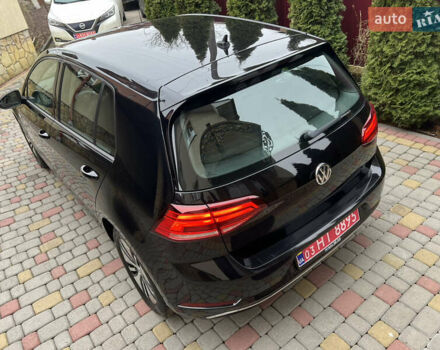 Чорний Фольксваген e-Golf, об'ємом двигуна 0 л та пробігом 109 тис. км за 12250 $, фото 59 на Automoto.ua