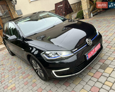 Чорний Фольксваген e-Golf, об'ємом двигуна 0 л та пробігом 109 тис. км за 12250 $, фото 51 на Automoto.ua