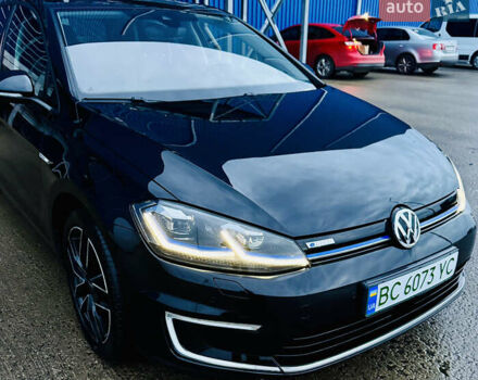Черный Фольксваген e-Golf, объемом двигателя 0 л и пробегом 133 тыс. км за 16199 $, фото 2 на Automoto.ua