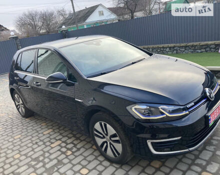 Черный Фольксваген e-Golf, объемом двигателя 0 л и пробегом 86 тыс. км за 16999 $, фото 27 на Automoto.ua