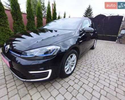 Черный Фольксваген e-Golf, объемом двигателя 0 л и пробегом 148 тыс. км за 12200 $, фото 7 на Automoto.ua