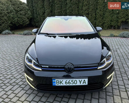Черный Фольксваген e-Golf, объемом двигателя 0 л и пробегом 145 тыс. км за 14900 $, фото 25 на Automoto.ua
