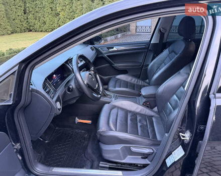Черный Фольксваген e-Golf, объемом двигателя 0 л и пробегом 145 тыс. км за 14900 $, фото 53 на Automoto.ua