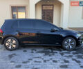Черный Фольксваген e-Golf, объемом двигателя 0 л и пробегом 169 тыс. км за 13200 $, фото 1 на Automoto.ua