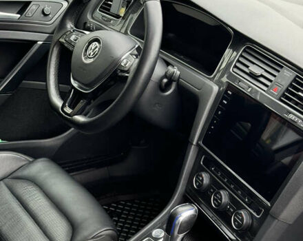 Черный Фольксваген e-Golf, объемом двигателя 0 л и пробегом 110 тыс. км за 14400 $, фото 35 на Automoto.ua