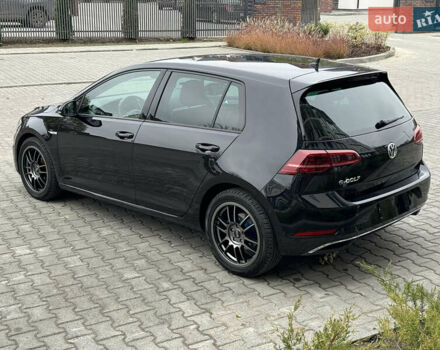 Черный Фольксваген e-Golf, объемом двигателя 0 л и пробегом 110 тыс. км за 14400 $, фото 4 на Automoto.ua