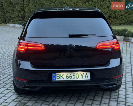 Черный Фольксваген e-Golf, объемом двигателя 0 л и пробегом 145 тыс. км за 14900 $, фото 93 на Automoto.ua