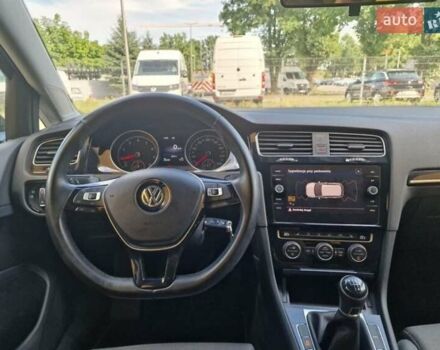 Чорний Фольксваген e-Golf, об'ємом двигуна 0 л та пробігом 69 тис. км за 7300 $, фото 5 на Automoto.ua