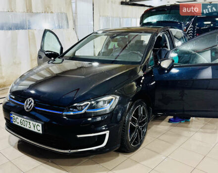 Черный Фольксваген e-Golf, объемом двигателя 0 л и пробегом 133 тыс. км за 16199 $, фото 33 на Automoto.ua