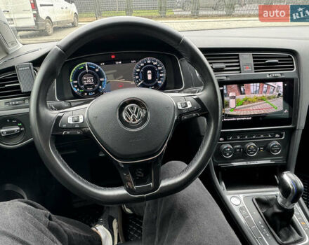 Черный Фольксваген e-Golf, объемом двигателя 0 л и пробегом 110 тыс. км за 14400 $, фото 38 на Automoto.ua