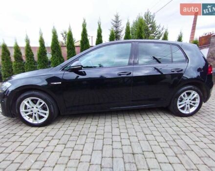 Черный Фольксваген e-Golf, объемом двигателя 0 л и пробегом 148 тыс. км за 12200 $, фото 4 на Automoto.ua