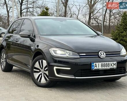 Черный Фольксваген e-Golf, объемом двигателя 0 л и пробегом 47 тыс. км за 16900 $, фото 1 на Automoto.ua