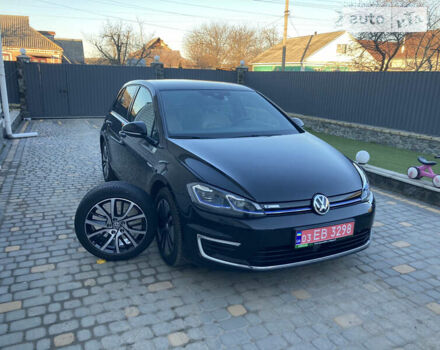 Чорний Фольксваген e-Golf, об'ємом двигуна 0 л та пробігом 86 тис. км за 17250 $, фото 11 на Automoto.ua