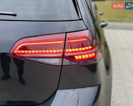 Черный Фольксваген e-Golf, объемом двигателя 0 л и пробегом 47 тыс. км за 16900 $, фото 5 на Automoto.ua