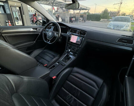 Черный Фольксваген e-Golf, объемом двигателя 0 л и пробегом 170 тыс. км за 14500 $, фото 12 на Automoto.ua