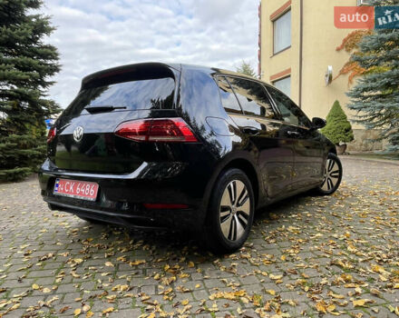 Черный Фольксваген e-Golf, объемом двигателя 0 л и пробегом 138 тыс. км за 13970 $, фото 4 на Automoto.ua