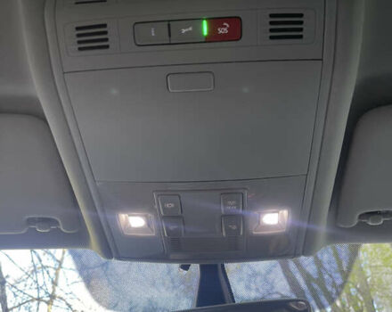 Черный Фольксваген e-Golf, объемом двигателя 0 л и пробегом 99 тыс. км за 13700 $, фото 38 на Automoto.ua